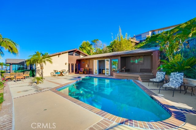 3023 Crownview Drive, Rancho Palos Verdes, California 90275, 4 Bedrooms Bedrooms, ,3 BathroomsBathrooms,Residential,Sold,Crownview,PW18148157