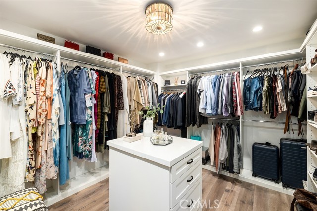 2408 Pine Avenue, Manhattan Beach, California 90266, 4 Bedrooms Bedrooms, ,3 BathroomsBathrooms,Residential,Sold,Pine,SB21066835