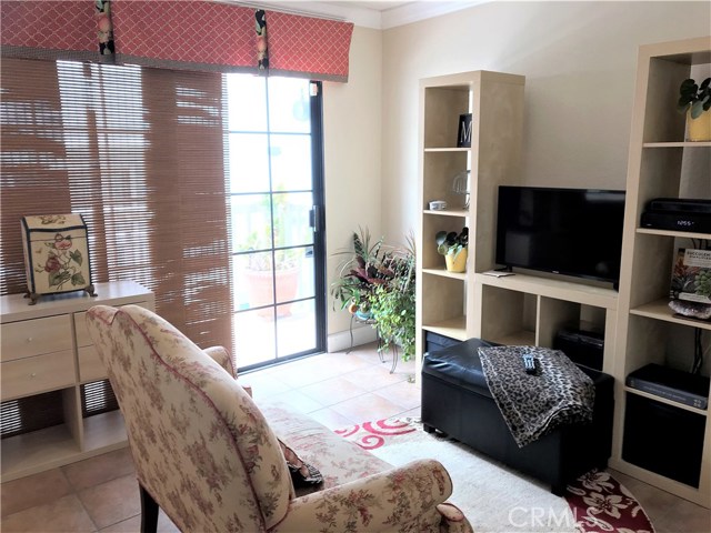 211 Lucia, Redondo Beach, California 90277, 3 Bedrooms Bedrooms, ,2 BathroomsBathrooms,Residential,Sold,Lucia,PV20000457