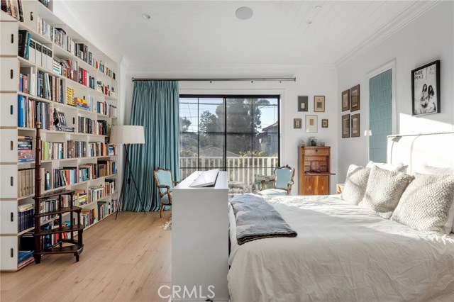 1405 Oak Avenue, Manhattan Beach, California 90266, 4 Bedrooms Bedrooms, ,4 BathroomsBathrooms,Residential,Sold,Oak,SB20231748