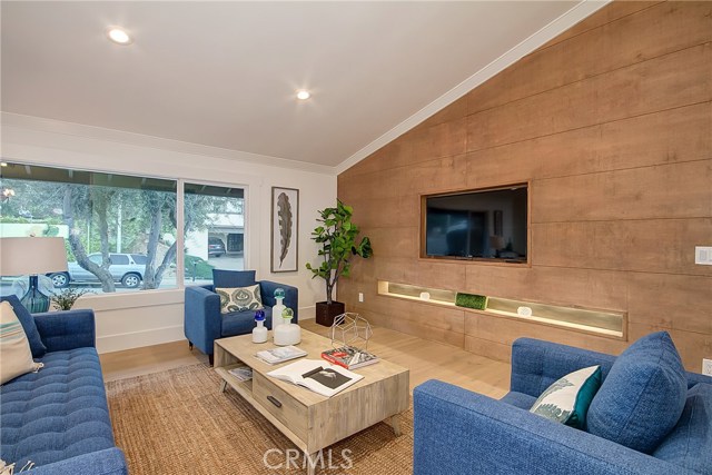 30016 Grandpoint Lane, Rancho Palos Verdes, California 90275, 4 Bedrooms Bedrooms, ,3 BathroomsBathrooms,Residential,Sold,Grandpoint Lane,TR18127978