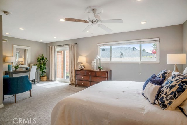 1902 Spreckels Lane, Redondo Beach, California 90278, 3 Bedrooms Bedrooms, ,2 BathroomsBathrooms,Residential,Sold,Spreckels,SB19180441