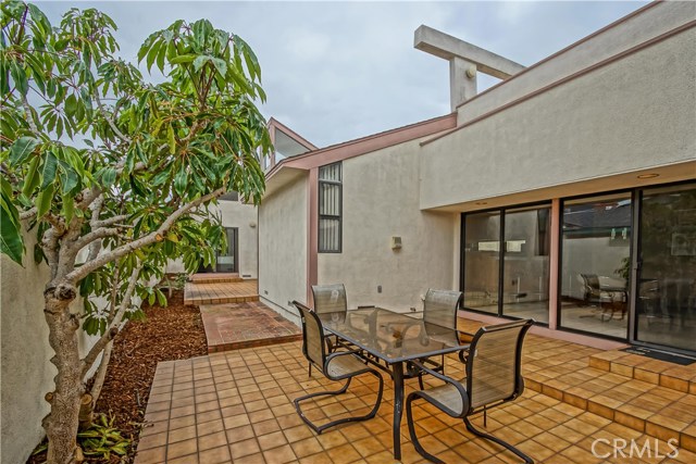 511 Marine Avenue, Manhattan Beach, California 90266, 3 Bedrooms Bedrooms, ,2 BathroomsBathrooms,Residential,Sold,Marine,SB19078478