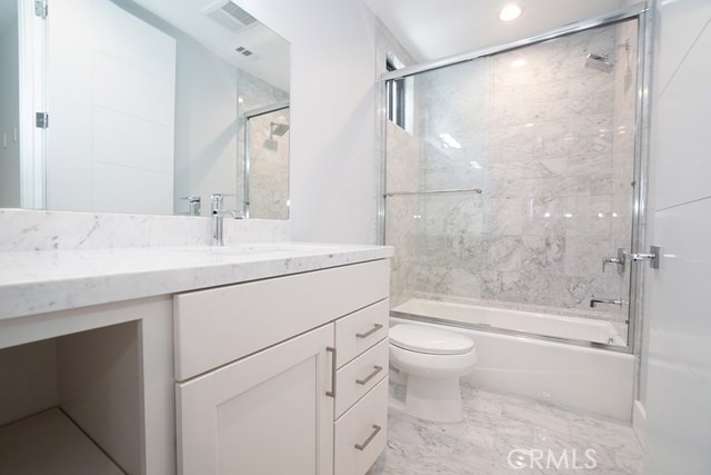 2204 Felton Lane, Redondo Beach, California 90278, 4 Bedrooms Bedrooms, ,3 BathroomsBathrooms,Residential,Sold,Felton,SB18220475