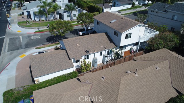 1356 Manhattan Beach Boulevard, Manhattan Beach, California 90266, 6 Bedrooms Bedrooms, ,4 BathroomsBathrooms,Residential,Sold,Manhattan Beach,SB18200157