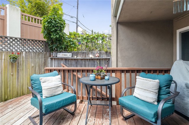 1112 Beryl Street, Redondo Beach, California 90277, 2 Bedrooms Bedrooms, ,1 BathroomBathrooms,Residential,Sold,Beryl,SB20145329