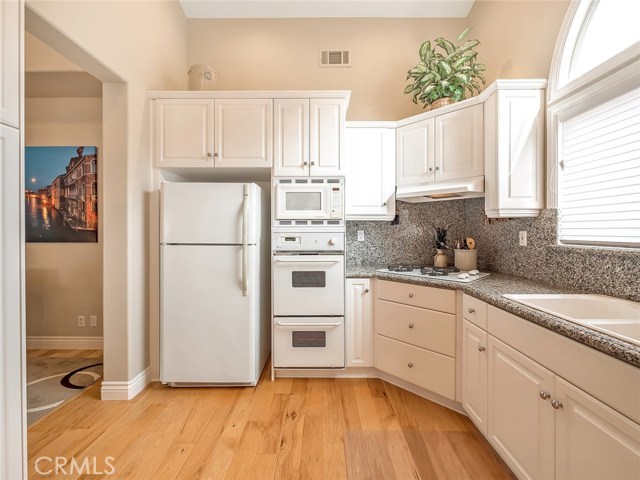 116 Juanita Avenue, Redondo Beach, California 90277, 3 Bedrooms Bedrooms, ,2 BathroomsBathrooms,Residential,Sold,Juanita,RS20193868