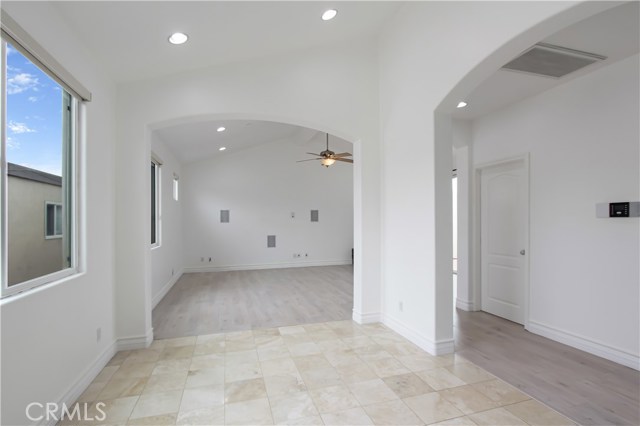 2305 Carnegie Lane, Redondo Beach, California 90278, 3 Bedrooms Bedrooms, ,2 BathroomsBathrooms,Residential,Sold,Carnegie,SB19145300