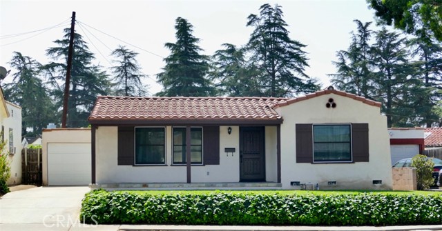 Detail Gallery Image 1 of 1 For 5618 Norwalk Bld, Whittier,  CA 90601 - 2 Beds | 2 Baths
