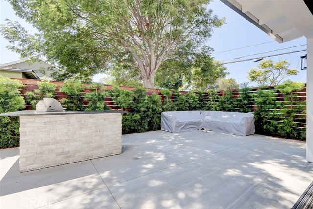 1400 17th Street, Manhattan Beach, California 90266, 5 Bedrooms Bedrooms, ,3 BathroomsBathrooms,Residential,Sold,17th,SB21193120