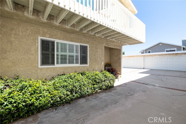 2412 Grant Avenue, Redondo Beach, California 90278, 2 Bedrooms Bedrooms, ,1 BathroomBathrooms,Residential,Sold,Grant,SB21130247