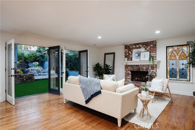 754 35th Street, Manhattan Beach, California 90266, 5 Bedrooms Bedrooms, ,3 BathroomsBathrooms,Residential,Sold,35th,SB21137408