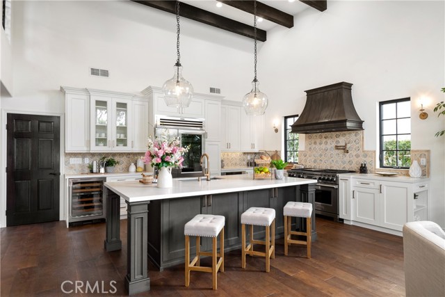 2322 Laurel Bluff Drive, Manhattan Beach, California 90266, 4 Bedrooms Bedrooms, ,3 BathroomsBathrooms,Residential,Sold,Laurel Bluff,SB21167191