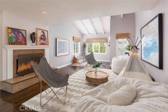1407 23rd Street, Manhattan Beach, California 90266, 4 Bedrooms Bedrooms, ,2 BathroomsBathrooms,Residential,Sold,23rd,SB17168172