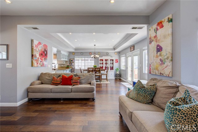 2606 Huntington Lane, Redondo Beach, California 90278, 4 Bedrooms Bedrooms, ,2 BathroomsBathrooms,Residential,Sold,Huntington,PV19130613