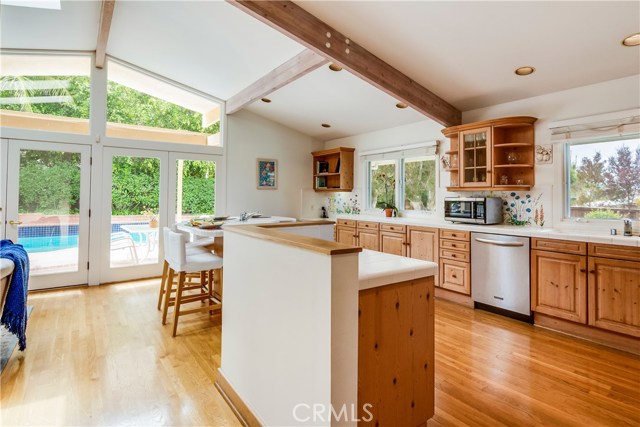 1562 Granvia Altamira, Palos Verdes Estates, California 90274, 4 Bedrooms Bedrooms, ,3 BathroomsBathrooms,Residential,Sold,Granvia Altamira,PV18116853