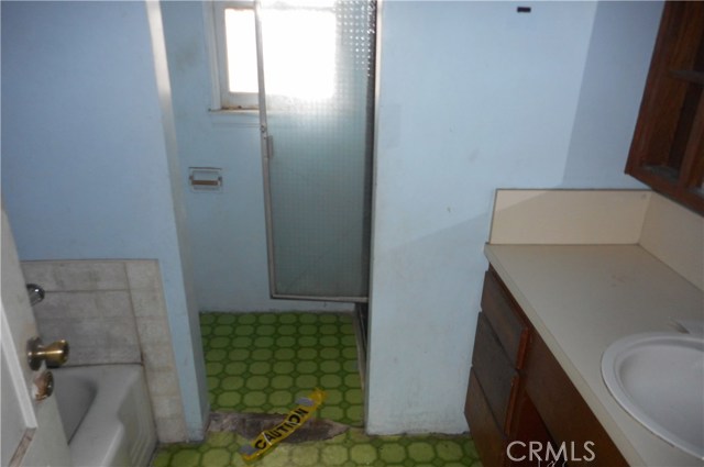 3 Bed Home for Sale in Compton, California
