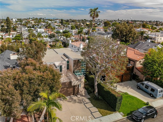 2400 Palm Avenue, Manhattan Beach, California 90266, 4 Bedrooms Bedrooms, ,4 BathroomsBathrooms,Residential,Sold,Palm,SB20055026