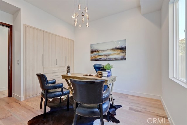 2022 Harriman Lane, Redondo Beach, California 90278, 5 Bedrooms Bedrooms, ,4 BathroomsBathrooms,Residential,Sold,Harriman,SB18297580