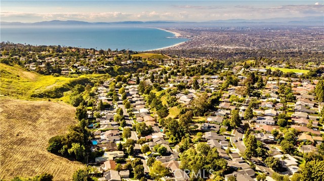 26858 Basswood Avenue, Rancho Palos Verdes, California 90275, 3 Bedrooms Bedrooms, ,1 BathroomBathrooms,Residential,Sold,Basswood,PV19123399
