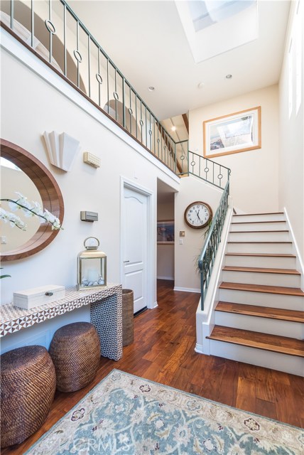 117 Prospect Avenue, Redondo Beach, California 90277, 4 Bedrooms Bedrooms, ,2 BathroomsBathrooms,Residential,Sold,Prospect,SB19013602