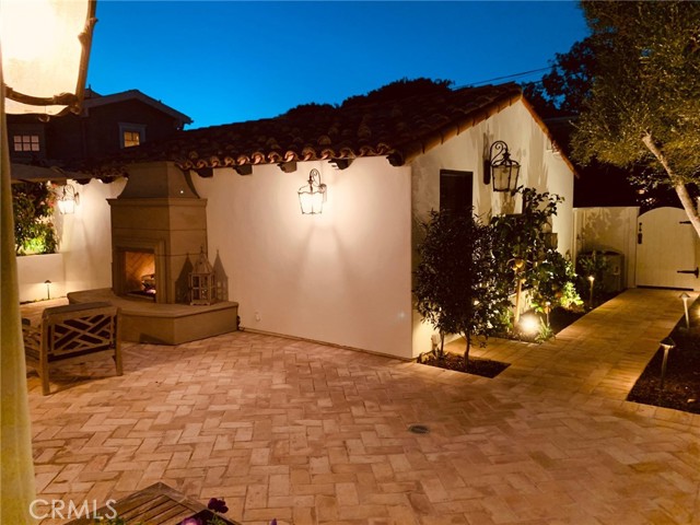 641 35th Street, Manhattan Beach, California 90266, 5 Bedrooms Bedrooms, ,3 BathroomsBathrooms,Residential,Sold,35th,SB21047084