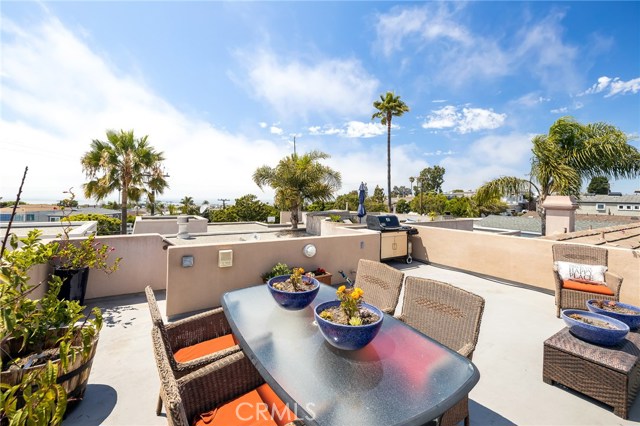 320 Prospect Avenue, Hermosa Beach, California 90254, 4 Bedrooms Bedrooms, ,3 BathroomsBathrooms,Residential,Sold,Prospect,SB20151281