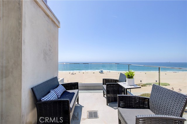 2522 The Strand, Manhattan Beach, California 90266, 3 Bedrooms Bedrooms, ,2 BathroomsBathrooms,Residential,Sold,The Strand,SB19094440