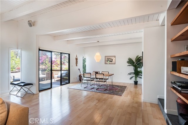 2417 Oak Avenue, Manhattan Beach, California 90266, 3 Bedrooms Bedrooms, ,2 BathroomsBathrooms,Residential,Sold,Oak,SB18175025