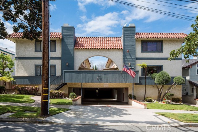 105 Irena Avenue, Redondo Beach, California 90277, 3 Bedrooms Bedrooms, ,2 BathroomsBathrooms,Residential,Sold,Irena,SB19074673