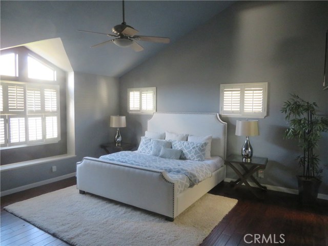 202 Helberta Avenue, Redondo Beach, California 90277, 3 Bedrooms Bedrooms, ,2 BathroomsBathrooms,Residential,Sold,Helberta,SB17212685