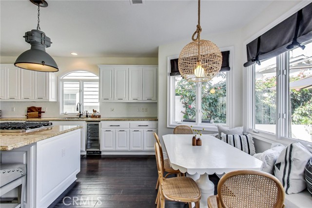 641 35th Street, Manhattan Beach, California 90266, 5 Bedrooms Bedrooms, ,3 BathroomsBathrooms,Residential,Sold,35th,SB21047084