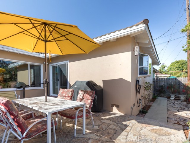 503 Avenue F, Redondo Beach, California 90277, 4 Bedrooms Bedrooms, ,1 BathroomBathrooms,Residential,Sold,Avenue F,SB18015034