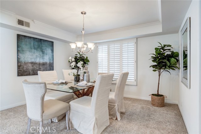 513 Camino Real, Redondo Beach, California 90277, 5 Bedrooms Bedrooms, ,2 BathroomsBathrooms,Residential,Sold,Camino Real,SB20152280