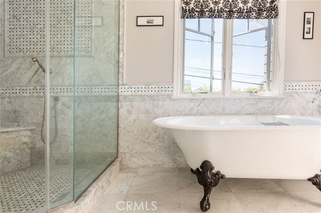 2805 Palm Avenue, Manhattan Beach, California 90266, 5 Bedrooms Bedrooms, ,4 BathroomsBathrooms,Residential,Sold,Palm,SB19212306