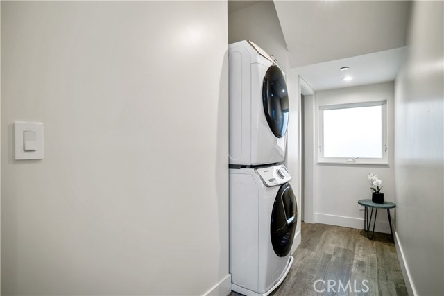 301 20th Street, Manhattan Beach, California 90266, 4 Bedrooms Bedrooms, ,5 BathroomsBathrooms,Residential,Sold,20th,SB19211056