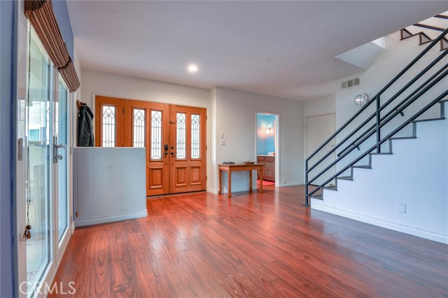 2013 Clark Lane, Redondo Beach, California 90278, 3 Bedrooms Bedrooms, ,2 BathroomsBathrooms,Residential,Sold,Clark,SB20074345