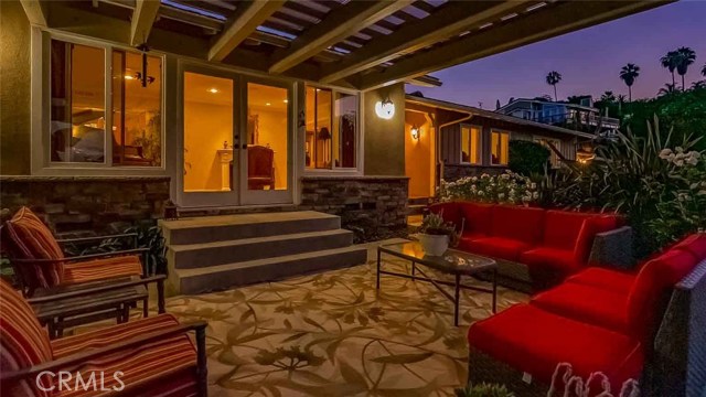 20 Saddle Road, Rancho Palos Verdes, California 90275, 3 Bedrooms Bedrooms, ,2 BathroomsBathrooms,Residential,Sold,Saddle,PV20125581