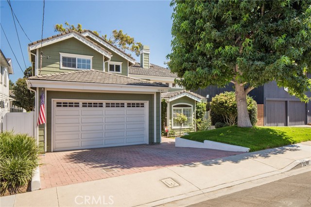 1241 8th Street, Manhattan Beach, California 90266, 5 Bedrooms Bedrooms, ,4 BathroomsBathrooms,Residential,Sold,8th,SB17171478