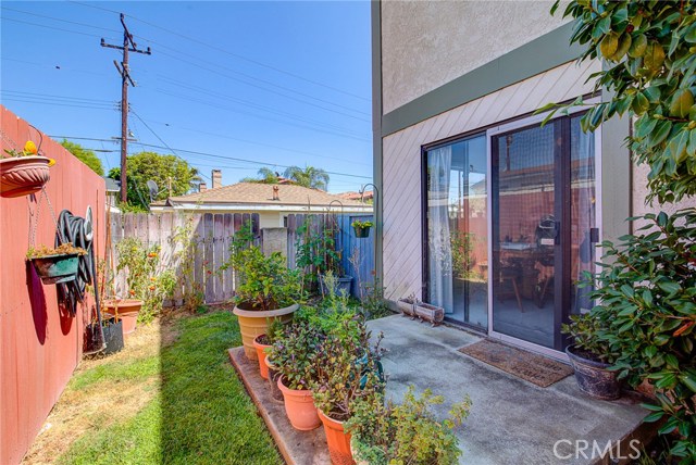 2521 Carnegie Lane, Redondo Beach, California 90278, 2 Bedrooms Bedrooms, ,1 BathroomBathrooms,Residential,Sold,Carnegie,SB19210516