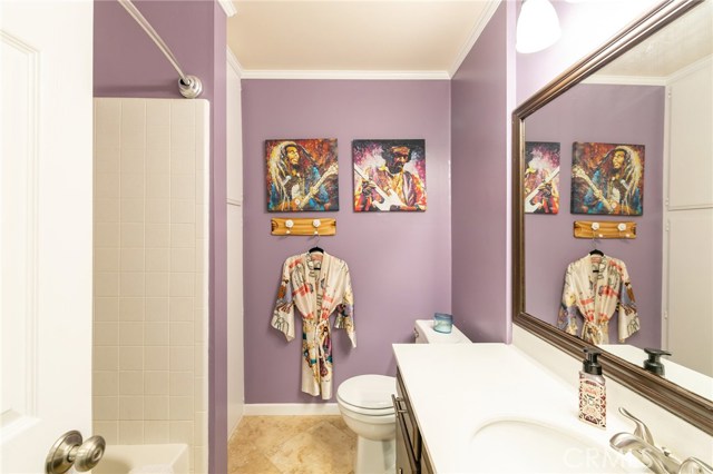 631 Prospect Avenue, Redondo Beach, California 90277, 2 Bedrooms Bedrooms, ,2 BathroomsBathrooms,Residential,Sold,Prospect,SB20199042