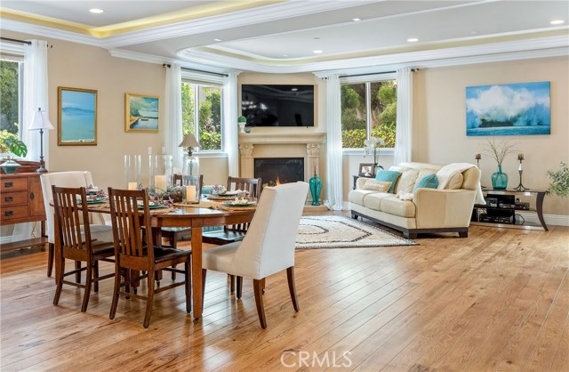 232 Irena Avenue, Redondo Beach, California 90277, 4 Bedrooms Bedrooms, ,2 BathroomsBathrooms,Residential,Sold,Irena,SB20098609