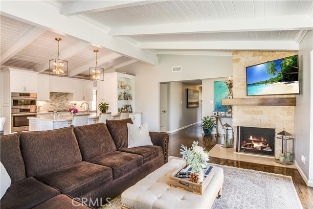 26 Gaucho Drive, Rolling Hills Estates, California 90274, 4 Bedrooms Bedrooms, ,2 BathroomsBathrooms,Residential,Sold,Gaucho,SB21153280