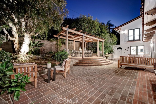 607 Gould Terrace, Hermosa Beach, California 90254, 3 Bedrooms Bedrooms, ,3 BathroomsBathrooms,Residential,Sold,Gould,SB21042448