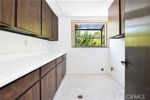 Upstairs hallway laundry room