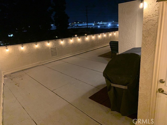 18200 Kingsdale Avenue, Redondo Beach, California 90278, 3 Bedrooms Bedrooms, ,3 BathroomsBathrooms,Residential,Sold,Kingsdale,SB21015775