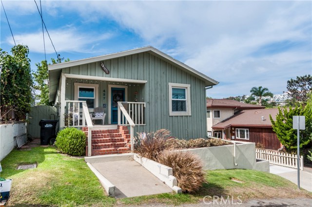 437 24th Street, Hermosa Beach, California 90254, 2 Bedrooms Bedrooms, ,2 BathroomsBathrooms,Residential,Sold,24th,SB18120820