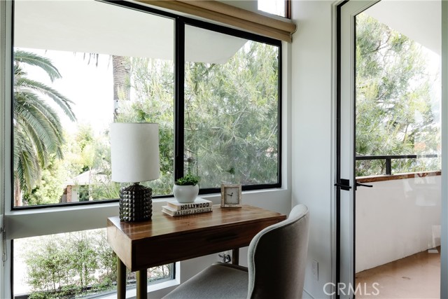 587 36th Street, Manhattan Beach, California 90266, 3 Bedrooms Bedrooms, ,2 BathroomsBathrooms,Residential,Sold,36th,SB21105044