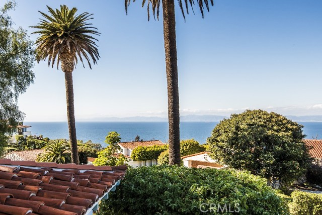 701 Via Somonte, Palos Verdes Estates, California 90274, 2 Bedrooms Bedrooms, ,3 BathroomsBathrooms,Residential,Sold,Via Somonte,PV18051059