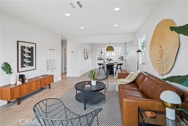 2200 Robinson Street, Redondo Beach, California 90278, 3 Bedrooms Bedrooms, ,2 BathroomsBathrooms,Residential,Sold,Robinson,PW21102931